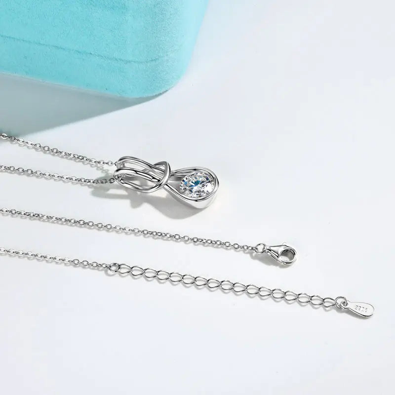 Rrjzz VVS1 Single Stone 8mm Round Moissanite Women Fashion Necklace Certificate 925 Sterling Silver Knot Women Pendant Necklace
